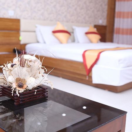 Hotel Garden Inn Силет Екстериор снимка