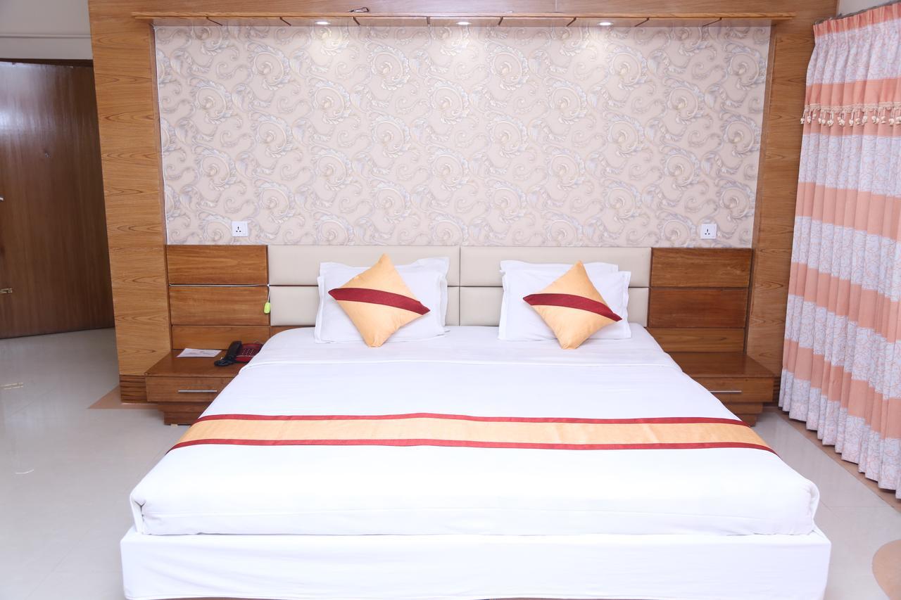 Hotel Garden Inn Силет Екстериор снимка