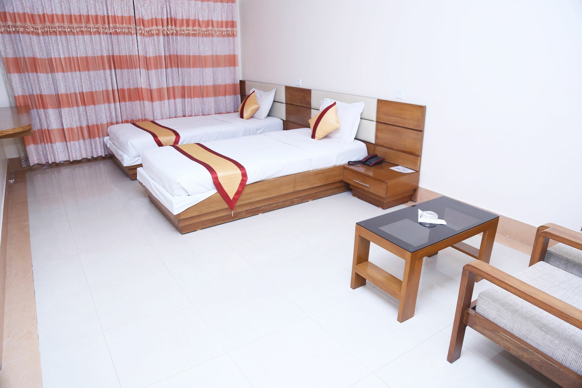 Hotel Garden Inn Силет Екстериор снимка